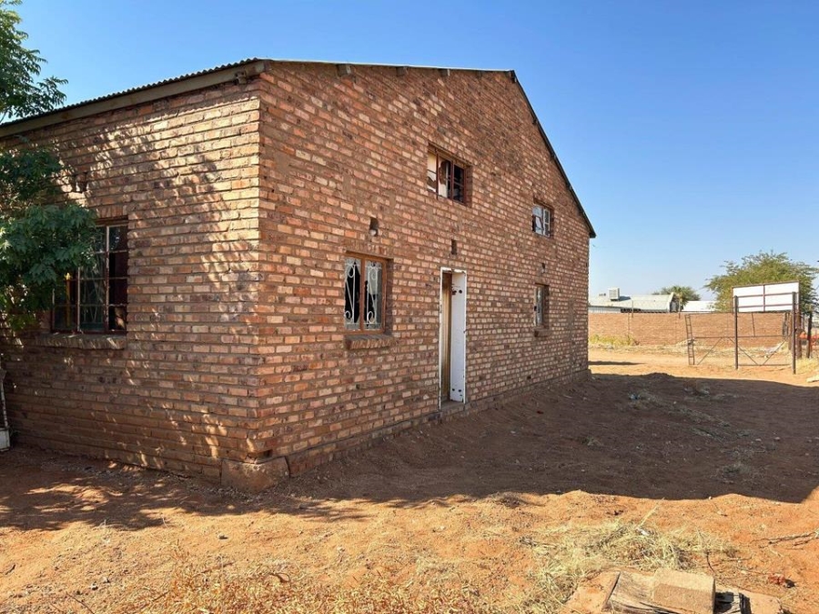 0 Bedroom Property for Sale in Bellvue Northern Cape